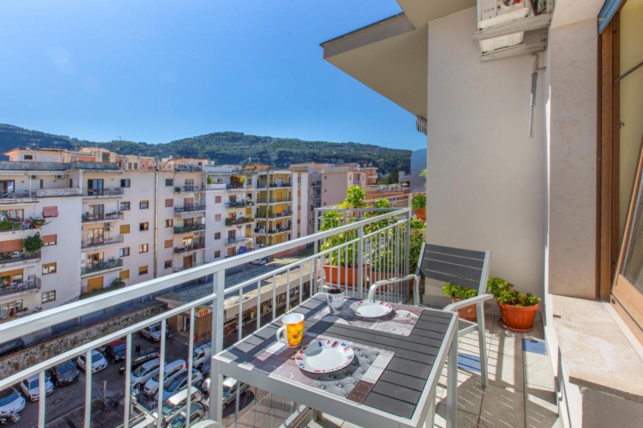 Clio Sorrento Apartment ภายนอก รูปภาพ
